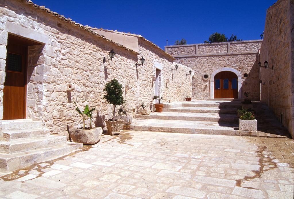 Agriturismo Al Casale Donnafugata Kültér fotó