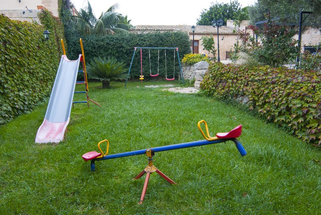 Agriturismo Al Casale Donnafugata Kültér fotó