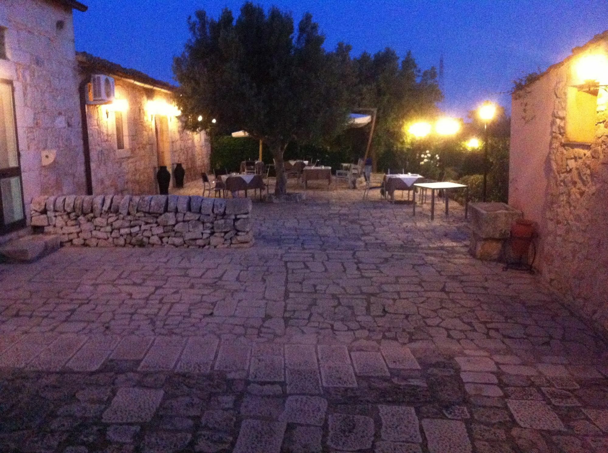 Agriturismo Al Casale Donnafugata Kültér fotó